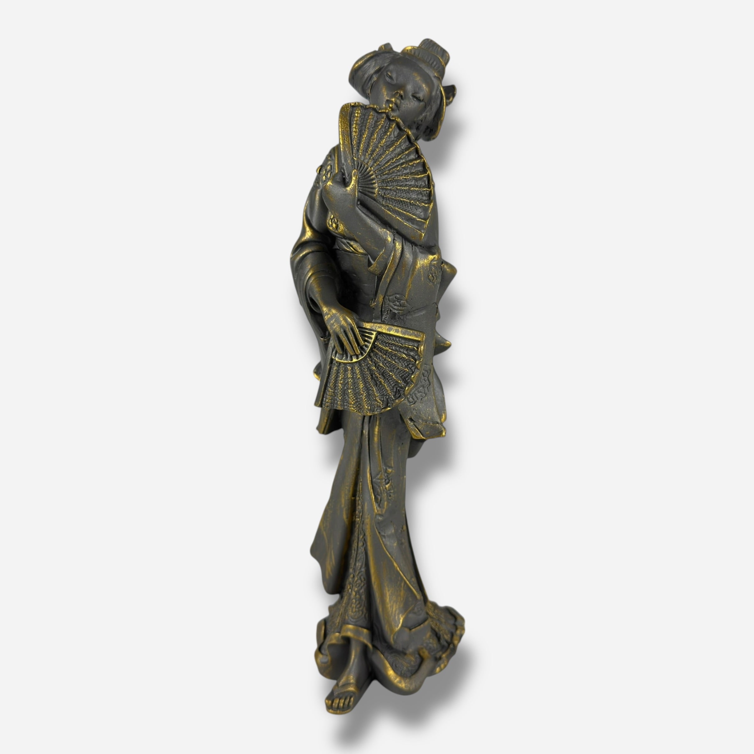Japanese Geisha Sculpture